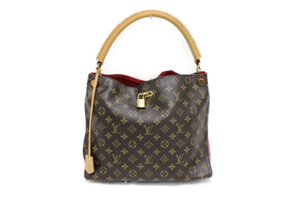 imgrc0073664891 Louis Vuitton Gaia One Hand Handbag Monogram