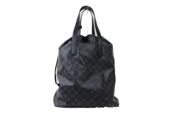 imgrc0073682794 Louis Vuitton Hippo Shoulder Bag Monogram Eclipse