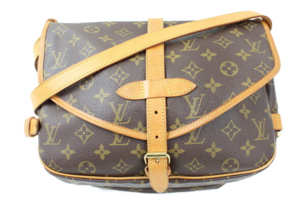 imgrc0073687084 Louis Vuitton Saumur 30 Shoulder Bag Monogram