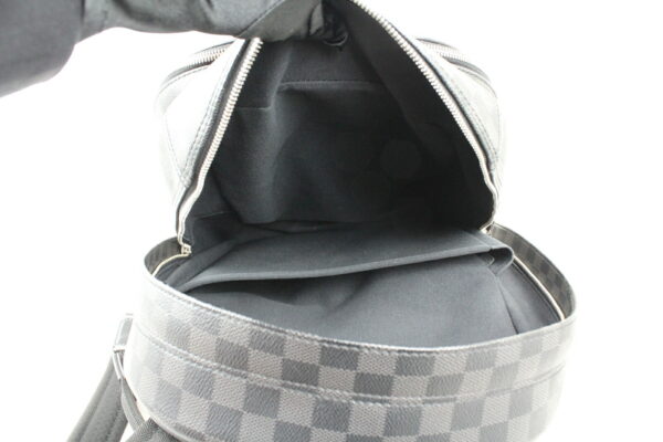 imgrc0073690100 Louis Vuitton Michael Backpack Damier Graphite