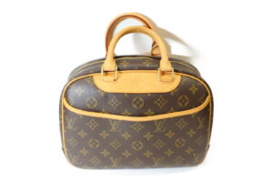 imgrc0073792527 Louis Vuitton Monceau 28 Handbag Monogram Brown