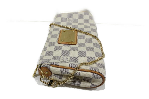 imgrc0073890919 Louis Vuitton Eva 2Way Bag Damier Azur