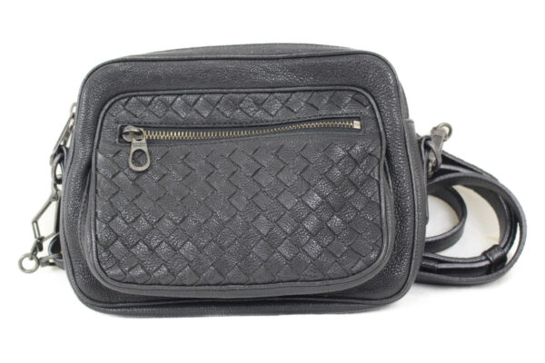 imgrc0073897568 Bottega Veneta Intrecciato Shoulder Bag Leather Black