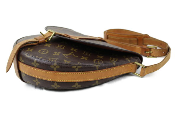 imgrc0073900992 Louis Vuitton Chantilly Gm Shoulder Bag Monogram Canvas Brown