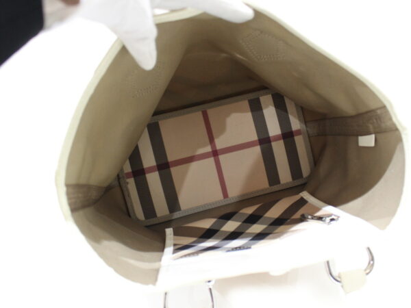 imgrc0074025501 Burberry Plaid Tote Bag Beige White