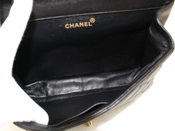 imgrc0074170501 Chanel W Face Chain Shoulder Bag Black