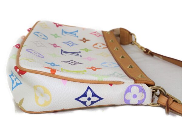 imgrc0074208756 Louis Vuitton Pochette Accessoire Multicolor Canvas