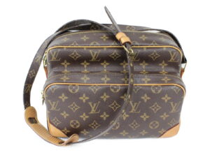 imgrc0074368449 Louis Vuitton On The Go GM Giant Reverse Canvas Tote Bag Brown