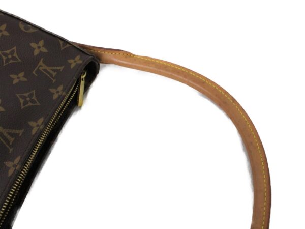 imgrc0074481781 Louis Vuitton Looping Mm Shoulder Bag Monogram Canvas Brown