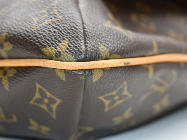 imgrc0074883975 Louis Vuitton Musette Shoulder Bag Monogram Canvas