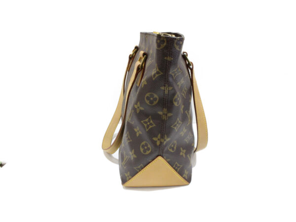 imgrc0074885270 Louis Vuitton Hippo Piano Shoulder Bag Monogram Canvas Brown