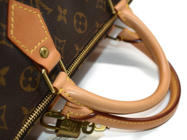 imgrc0074926340 Louis Vuitton Speedy 30 Handbag Monogram Brown