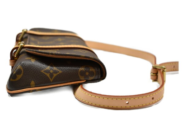 imgrc0075016069 Louis Vuitton Pochette Mallel Waist Bag Monogram Brown