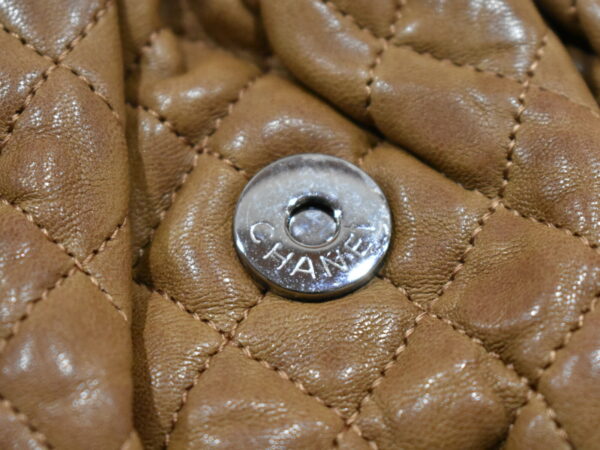 imgrc0075025031 Chanel Chain Around Leather Shoulder Bag Brown