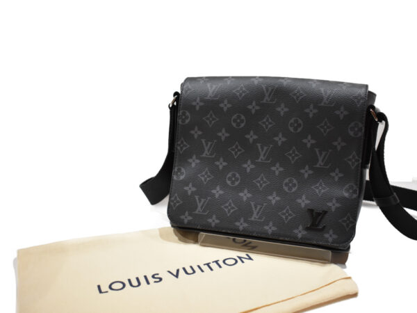 imgrc0075090651 Louis Vuitton District PM NM Monogram Eclipse Crossbody Bag