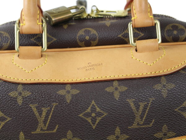 imgrc0075119994 Louis Vuitton Deauville Handbag Monogram Canvas Brown