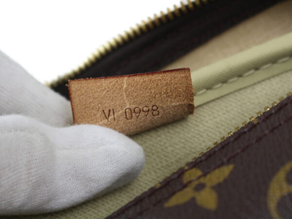 imgrc0075120057 Louis Vuitton Deauville Handbag Monogram Canvas Brown