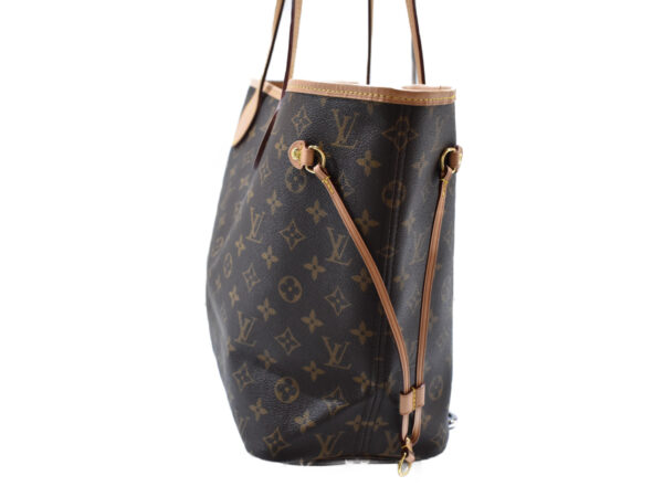 imgrc0075122947 Louis Vuitton Neverfull MM Tote Bag Monogram Brown