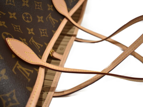 imgrc0075122952 Louis Vuitton Neverfull MM Tote Bag Monogram Brown