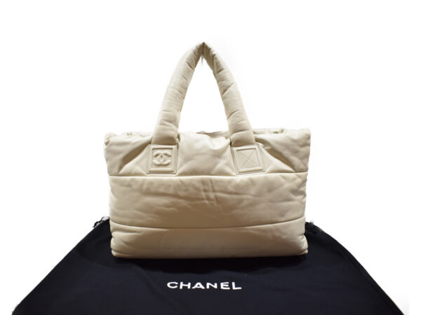 imgrc0075188967 Chanel Coco Cocoon Leather Handbag White Off White