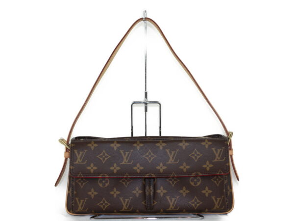 imgrc0075223198 Louis Vuitton Viva Cite MM Monogram Shoulder Bag Brown