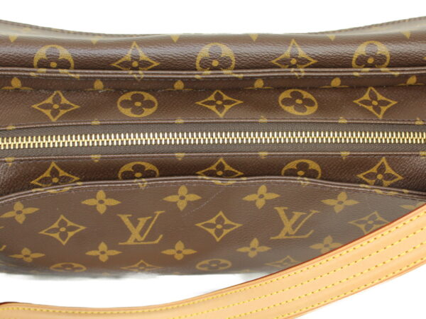 imgrc0075223203 Louis Vuitton Viva Cite MM Monogram Shoulder Bag Brown