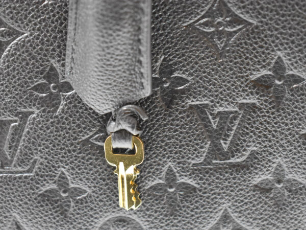 imgrc0075223683 Louis Vuitton Montaigne BB Handbag Empreinte Black