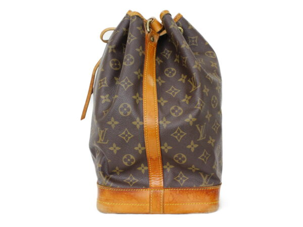 imgrc0075272552 Louis Vuitton Noe Shoulder Bag Monogram Canvas Brown