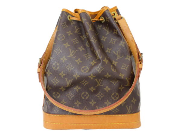 imgrc0075272668 Louis Vuitton Noe Monogram Tote Bag