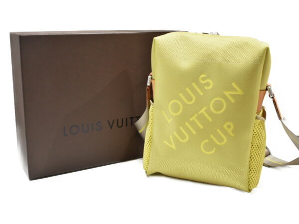 imgrc0075333246 Louis Vuitton Weatherly Shoulder Bag Damier Jean Yellow