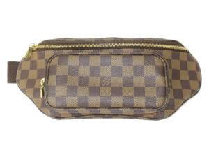 imgrc0075345665 Louis Vuitton Avenue Damier Leather Graphite Body Bag