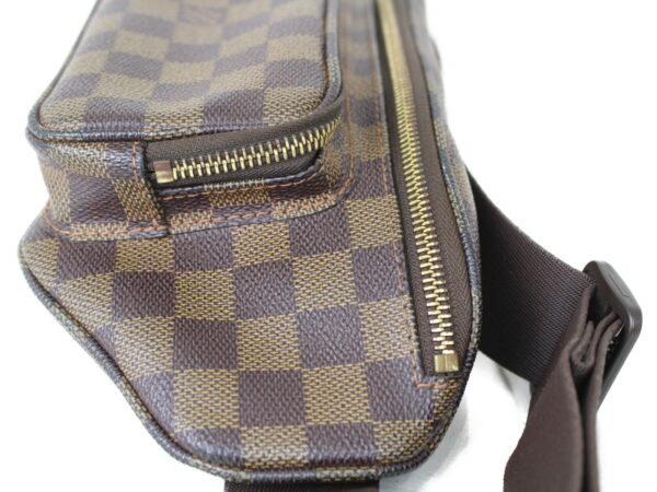 imgrc0075345667 Louis Vuitton Bum Bag Melville Damier Ebene Canvas Brown