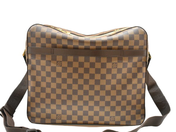 imgrc0075391065 Louis Vuitton Dorsoduro Damier Shoulder Bag