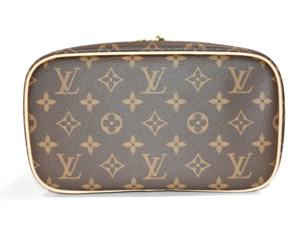 imgrc0075414998 Louis Vuitton Nice BB Pouch Monogram Brown Beige