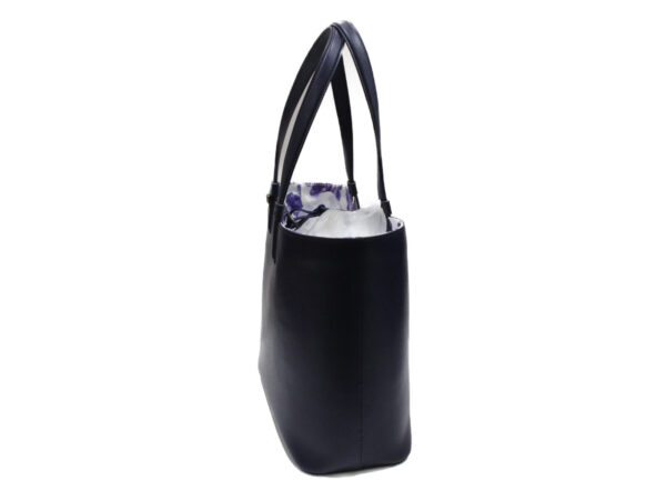 imgrc0075416568 Ferragamo Flower Tote Bag Navy