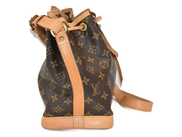 imgrc0075602594 Louis Vuitton Noe BB Shoulder Bag Monogram Brown Beige