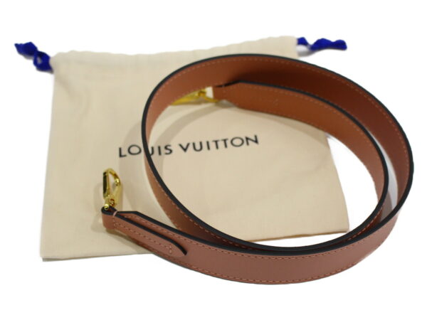 imgrc0075621470 Louis Vuitton Mini Zipped Hobo Monogram Shoulder Bag