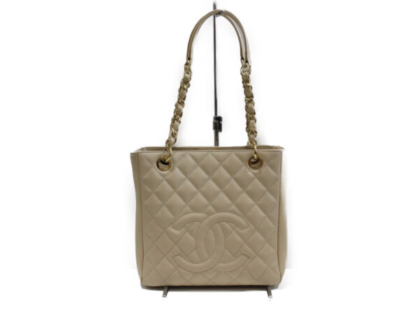 imgrc0075735812 Chanel Reprint Chain Tote Bag Beige White Caviar Skin