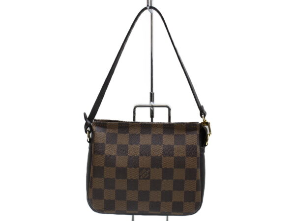 imgrc0075748159 Louis Vuitton Truth Damier Accessory Pouch