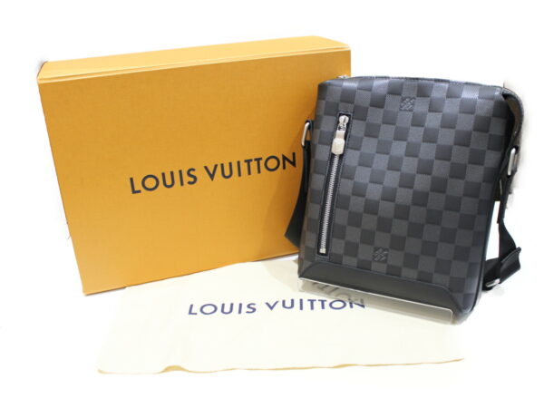 imgrc0075905358 Louis Vuitton Discovery Messenger PPM Damier Infini Leather