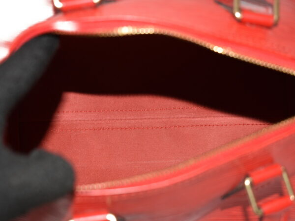 imgrc0075949974 Louis Vuitton Speedy 25 Mini Bag Epi Red