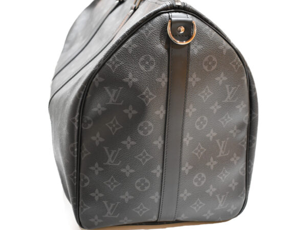 imgrc0076009330 Louis Vuitton Keepall Bandouliere 55 Travel Bag Monogram Eclipse Gray