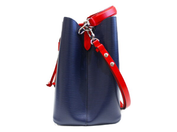 imgrc0076043960 Louis Vuitton Neonoe Shoulder Bag Epi Navy