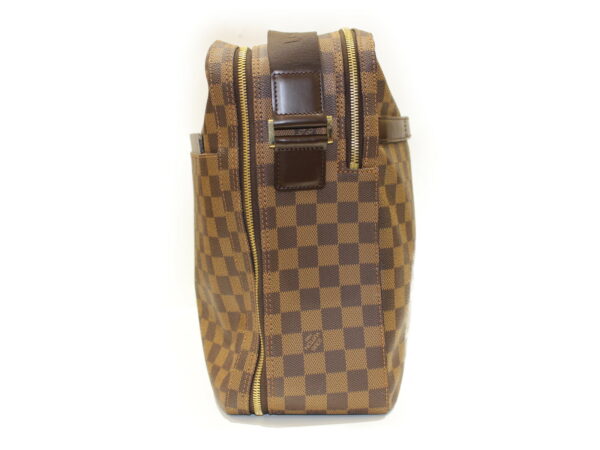 imgrc0076181644 Louis Vuitton Dorsoduro Damier Shoulder Bag Brown