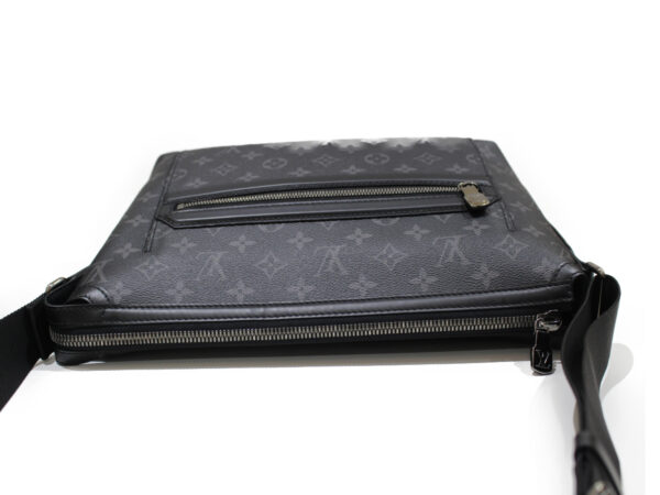 imgrc0076181685 Louis Vuitton Odysse Messenger PM Shoulder Bag Monogram Eclipse Black