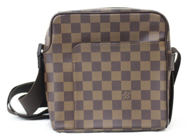 imgrc0076185333 Louis Vuitton Olaf PM Damier Shoulder Bag Brown