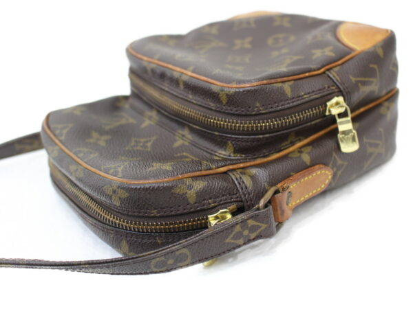 imgrc0076190802 Louis Vuitton Amazon Shoulder Bag Monogram Brown