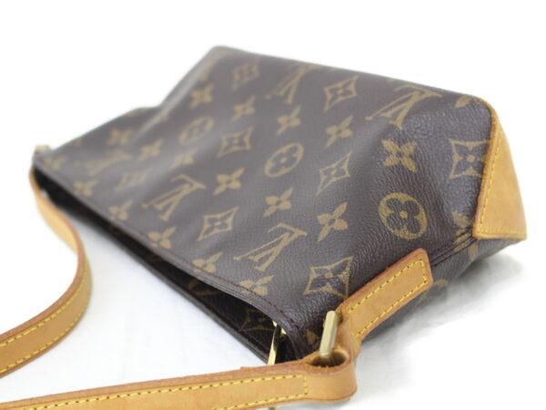 imgrc0076195669 Louis Vuitton Trotor Monogram Shoulder Bag Brown