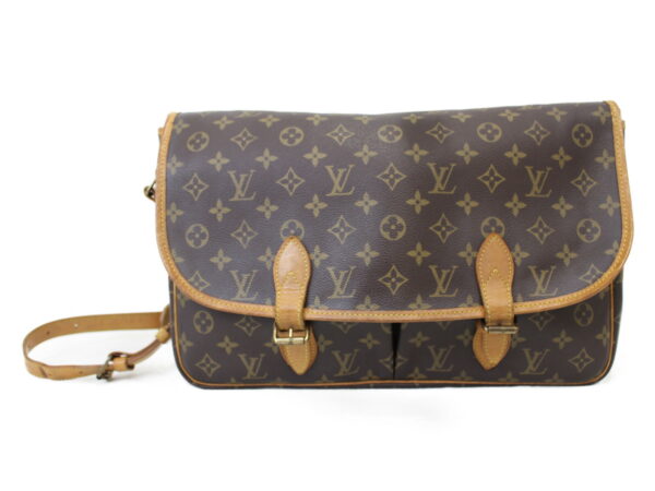 imgrc0076195753 Louis Vuitton Gibeciere GM Shoulder Bag Monogram