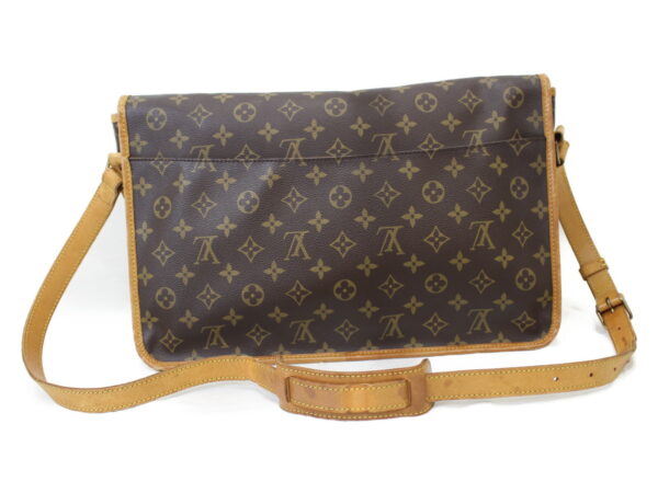 imgrc0076195754 Louis Vuitton Gibeciere GM Shoulder Bag Monogram